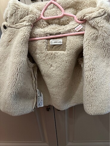Mango Kids Kız bebek tüylü mont