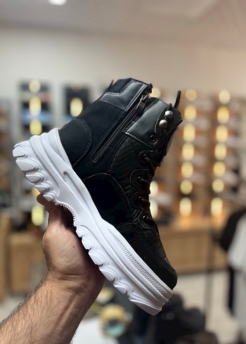 Siyah Yılan Desenli Bağcıklı Platform Kadın Bot - Görsel 5