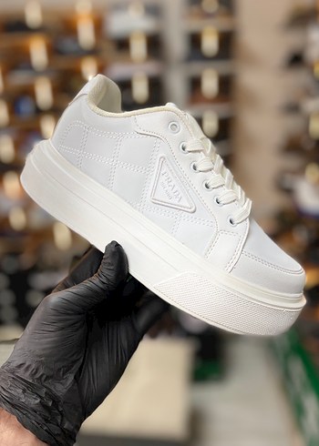 PRADA Beyaz Kadın Platform Spor Ayakkabı