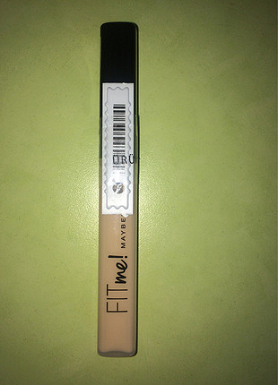 m Beden çeşitli Renk Maybelline Fit Me Kapatıcı