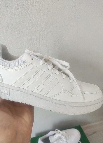 Adidas Kadın spor ayakkabı