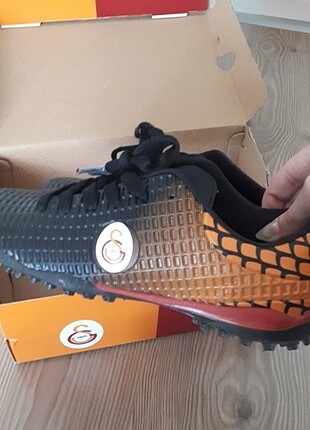Galatasaray Lisanslı Krampon Halı Saha Ayakkabısı Kinetix Spor Ayakkabı %20  İndirimli - Gardrops