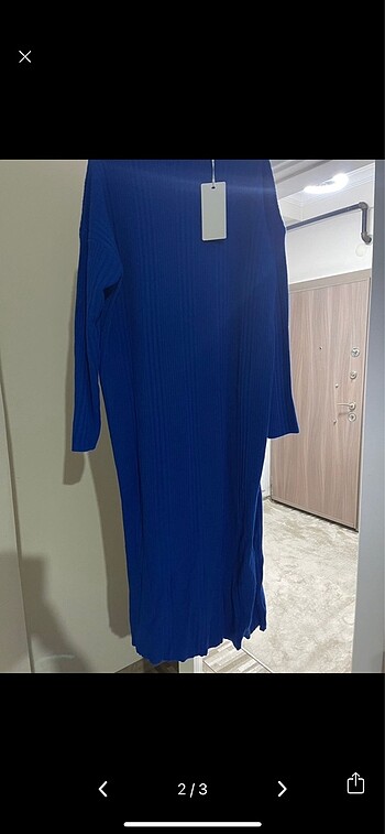 Diğer Zehra uçar etiketi üstünde