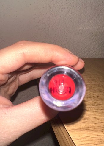 Flormar Kadife Dokulu Kırmızı Mat Likit Ruj 014 - Görsel 3