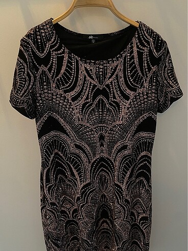 40 Beden siyah Renk #APPAREL #40 #SİMLİ #ELBİSE