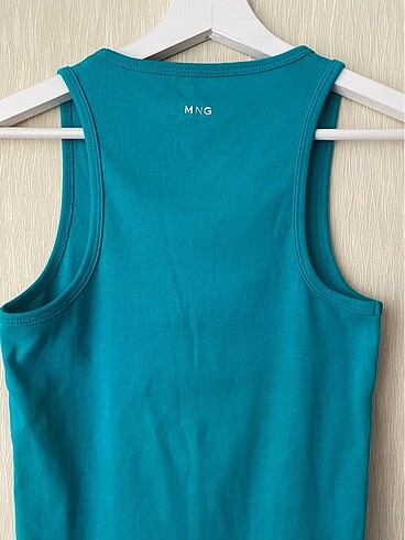 Mango #MANGO #36 #TSHIRT #ATLET