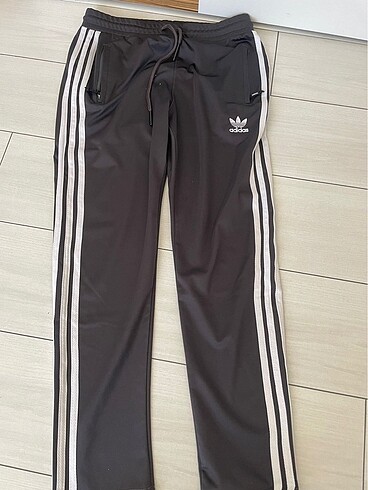 Adidas eşofman
