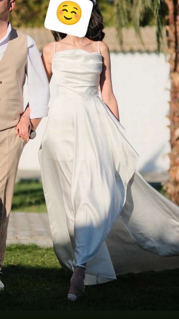 Beyaz saten elbise - Görsel 2