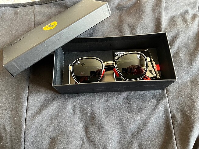 Orijinal unisex rayban ferrari güneş gözlüğü