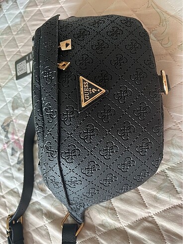 Orijinal guess çapraz çanta