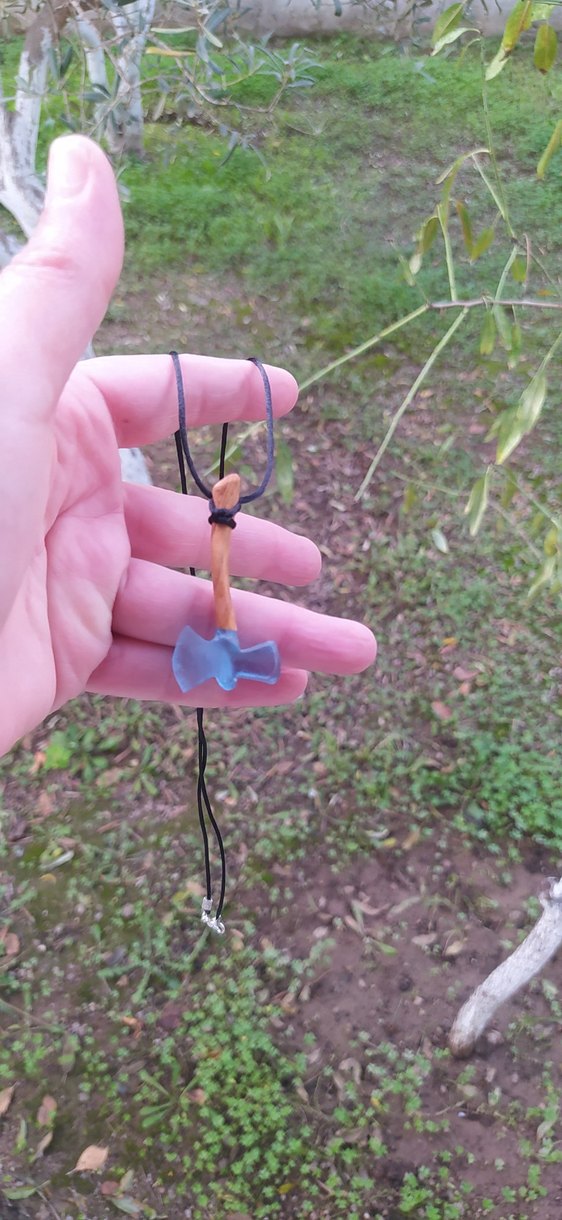 Ahşap & epoksi el emeği kolye - Görsel 3