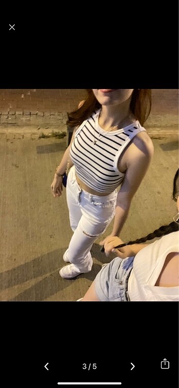 36 Beden Bershka yanı kesik straight jeans