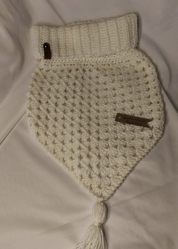 Beyaz Örgü Kadın boyunluk - Görsel 3