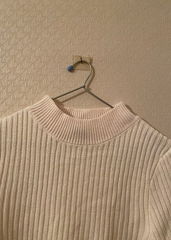 Beyaz Yüksek Yakalı İnce Triko Bej Kadın Kazak - Görsel 2