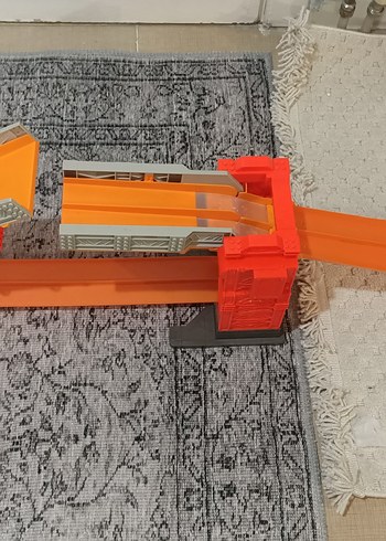 Hot Wheels OtomatikAçılır Kapanır Köprü Fırlatmalı Rampalı Oynck - Görsel 2