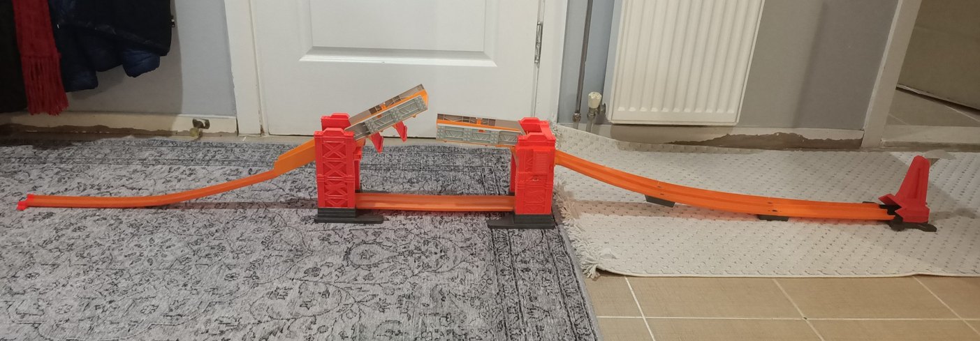 Hot Wheels OtomatikAçılır Kapanır Köprü Fırlatmalı Rampalı Oynck - Görsel 3