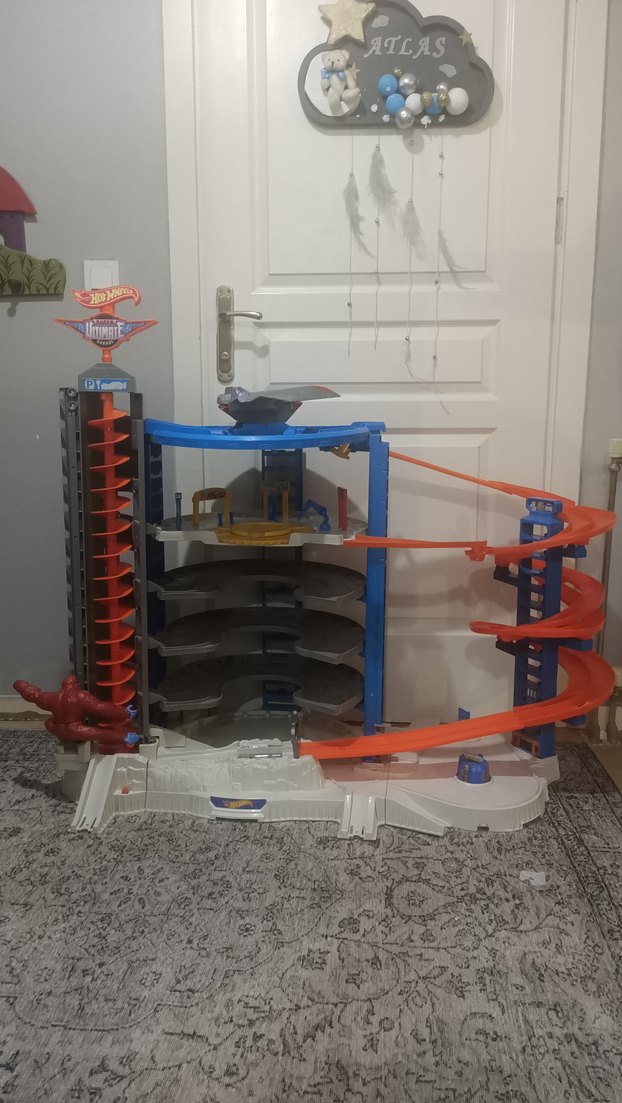 Hot Wheels Ultimate Garaj Dev Kule, Motorlu Asansör - Görsel 3