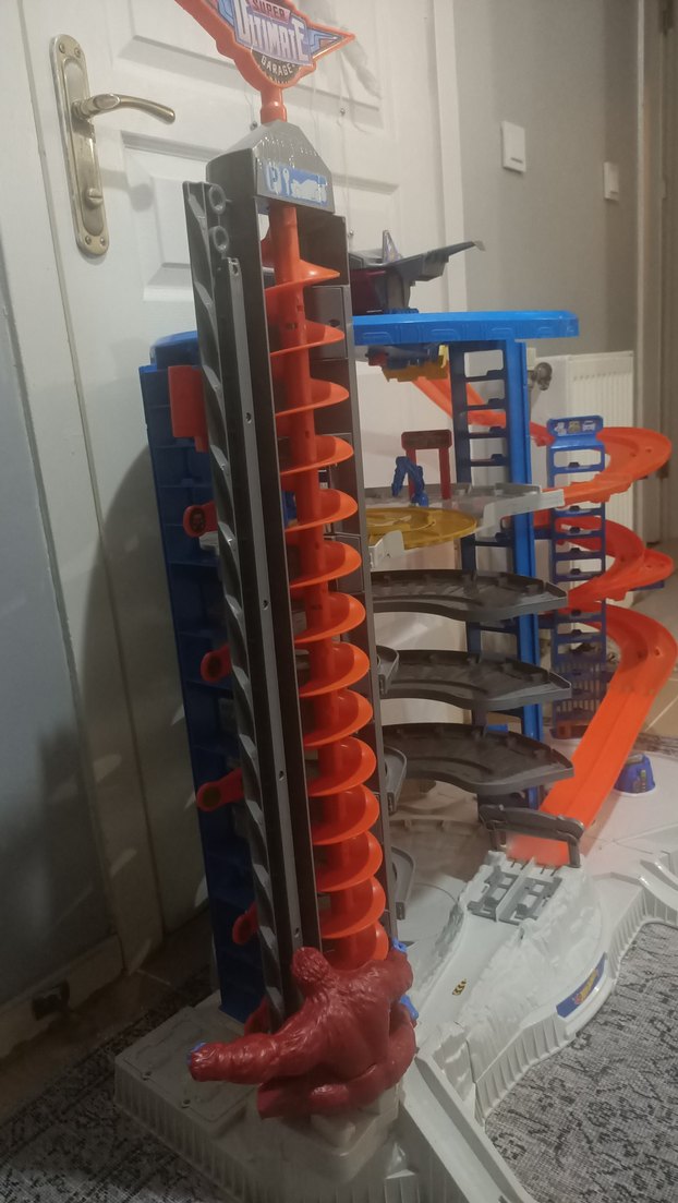 Hot Wheels Ultimate Garaj Dev Kule, Motorlu Asansör - Görsel 5