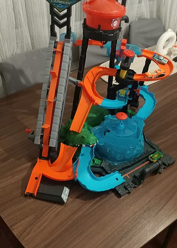 Hot Wheels Renk Değiştiren Arabalar Timsah Oyun Seti - Görsel 6