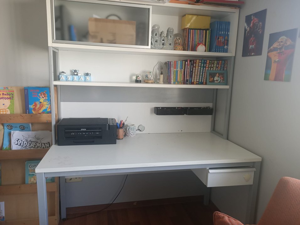 Çilek Marka Kitaplıklı Çalışma Masası - Görsel 2