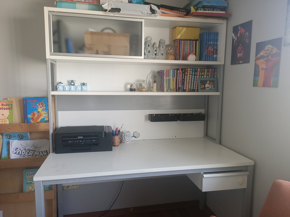 Çilek Marka Kitaplıklı Çalışma Masası - Görsel 3