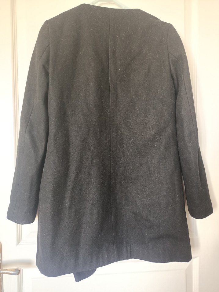 Çift Düğmeli Siyah Kaban - Görsel 2