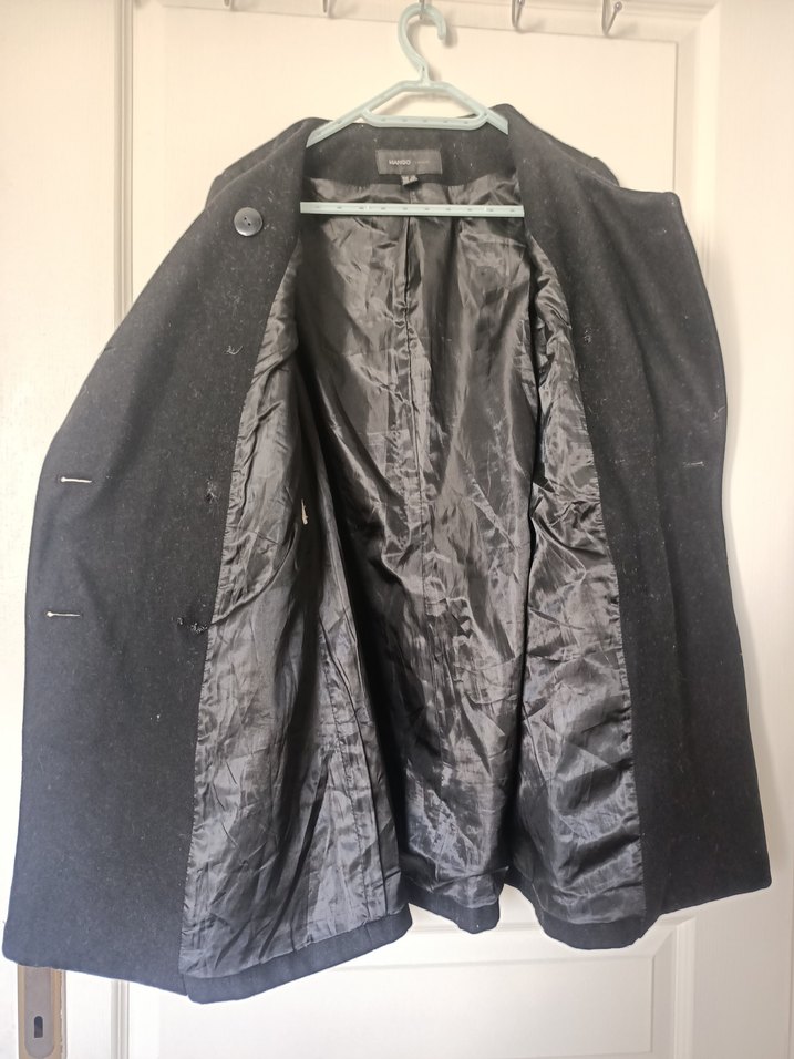 Çift Düğmeli Siyah Kaban - Görsel 3