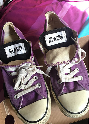 Converse Mor renk iki dilli converse