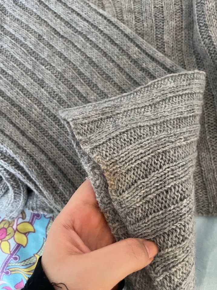 Crop kesim gri kazak - Görsel 4