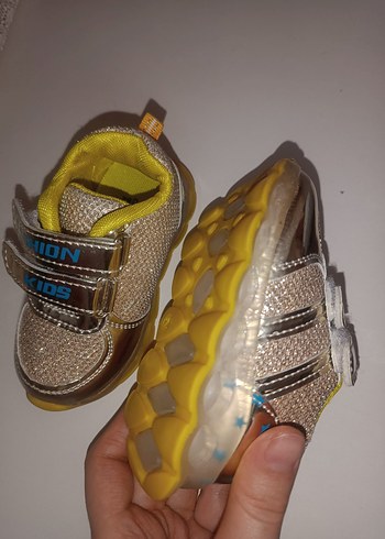 Kız Çocuk Renkli Yılan Desenli Spor Ayakkabı - Görsel 3