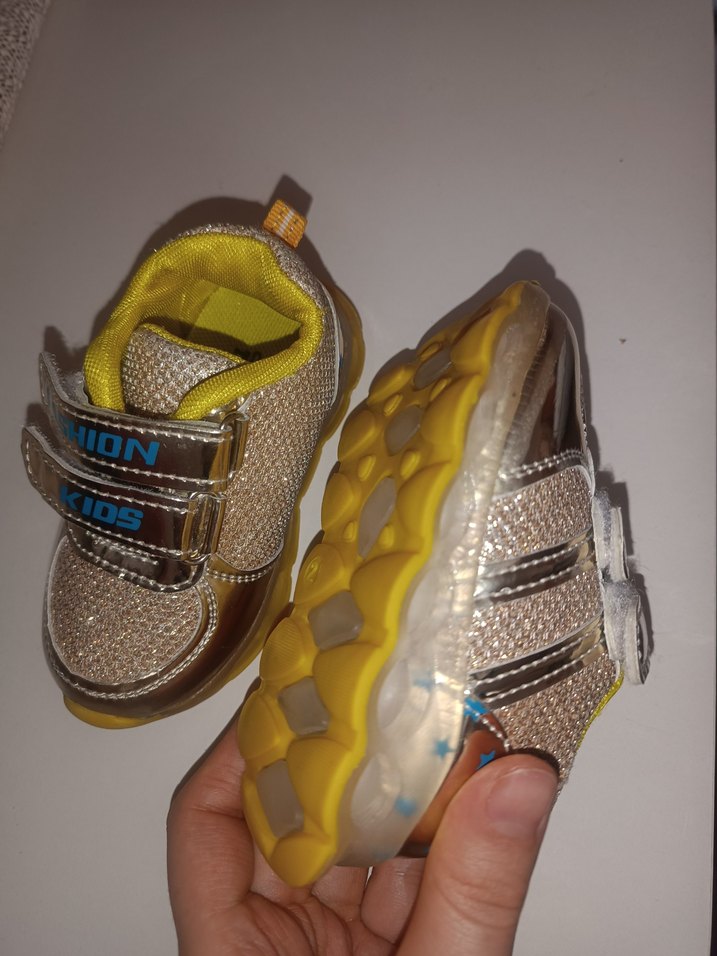 Kız Çocuk Renkli Yılan Desenli Spor Ayakkabı - Görsel 3