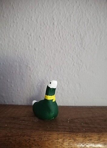 El yapımı kil kaz figürü.(Handmade clay)