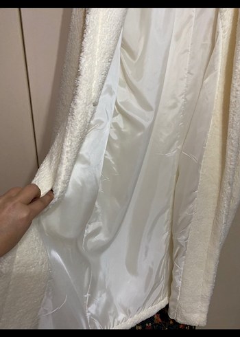 Beyaz Uzun Peluş Kadın Kaban - Görsel 6