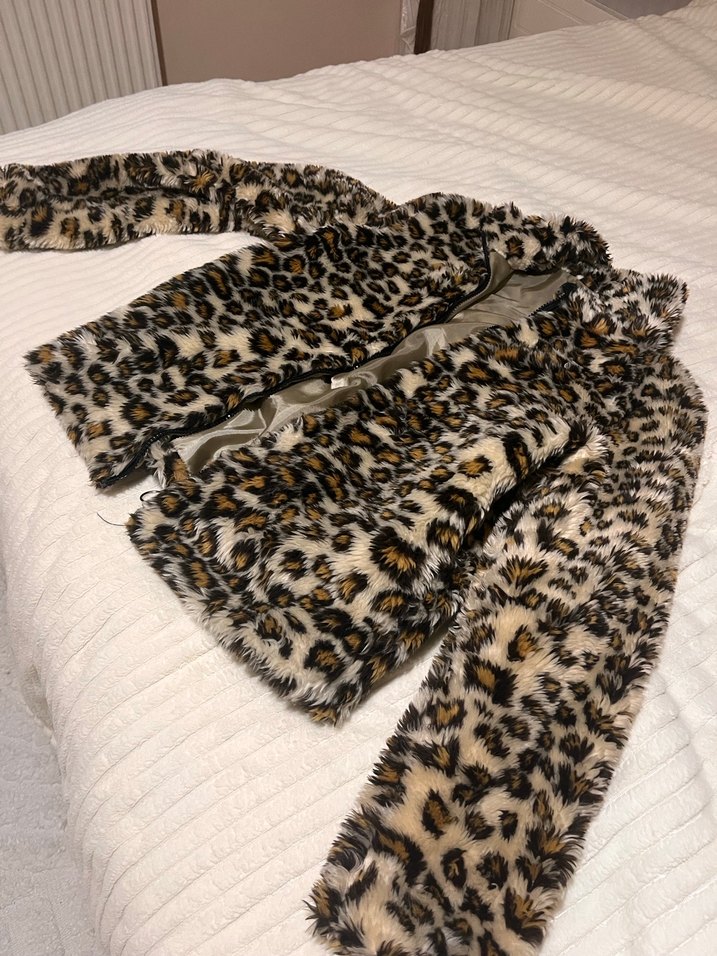 Leopar Desenli Kadın Suni Kürk Mont 36 beden - Görsel 3