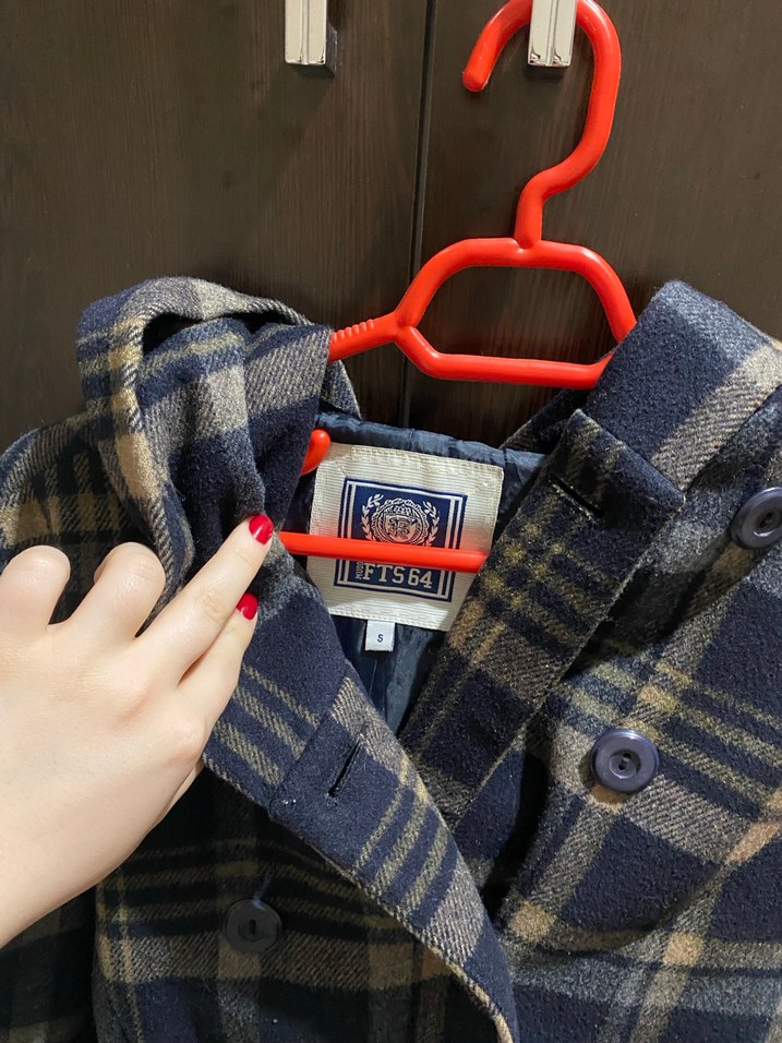 Ekoseli Gri Düğmeli  Kaban - Görsel 2