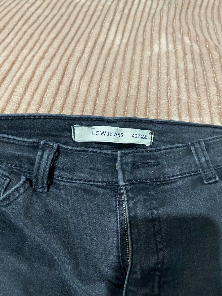 Gri Normal Boy Kadın Denim Pantolon LC Waikiki - Görsel 3