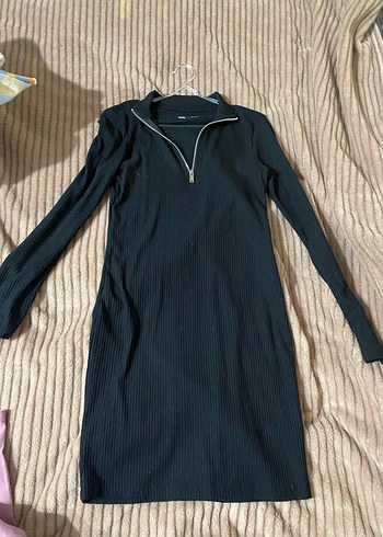 Siyah Uzun Kollu Yüksek Yakalı Kalem Elbise - Görsel 2