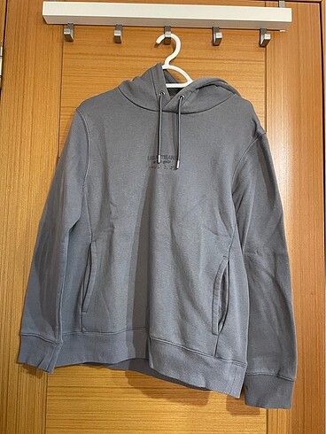 h&m eekek sweatshirt