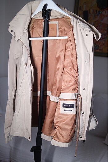 l Beden ten rengi Renk Massimo Dutti yağmurluk