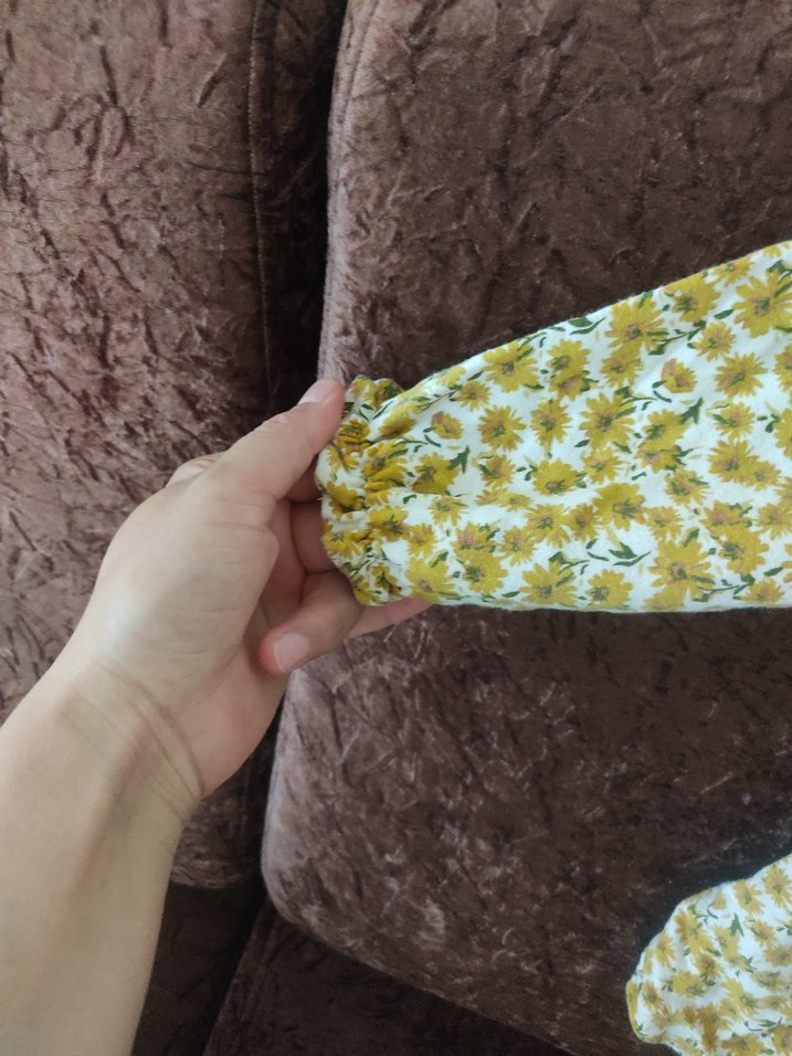 Kız Çocuk Sarı Çiçekli Uzun Kollu Elbise - Görsel 2