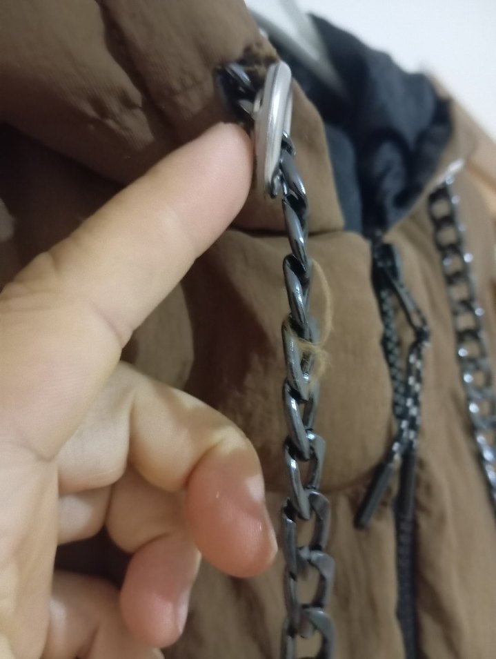 kapüşonlu şişme bayan mont - Görsel 4