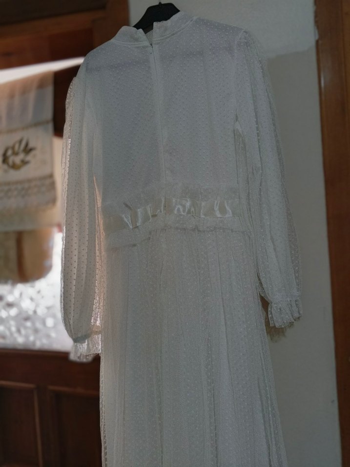 Uzun Beyaz elbise - Görsel 3