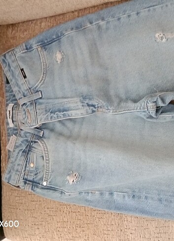 29 Beden mavi Renk Kadin jeans