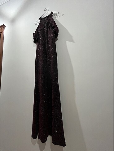 Bordo simli elbise