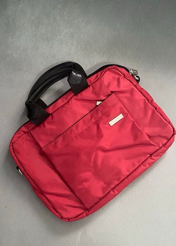 Kırmızı Kadın Laptop Çantası