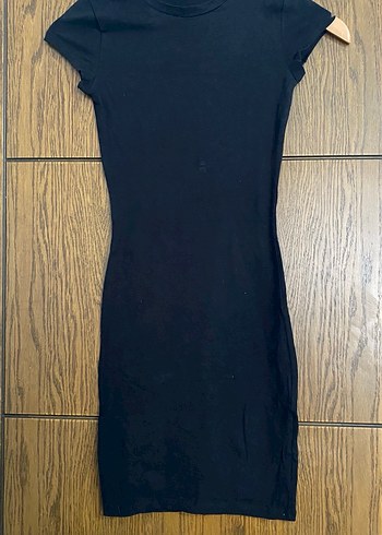 Siyah Kısa Kollu Midi Elbise - Görsel 2