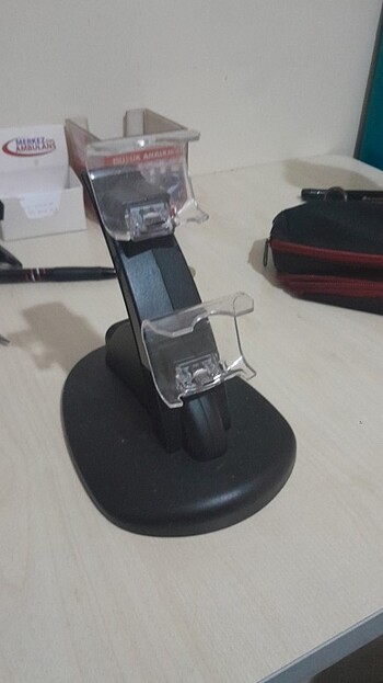 Beden PlayStation 4 kol şarj tutamací