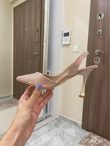 Nine West Abiye ince topuk