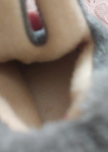 Gri Kız Çocuk Kürklü Nakışlı Ev Terliği - Görsel 3