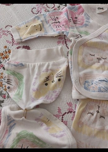 Bebek Kız Baskılı Dantelli 4'lü Takım - Görsel 5